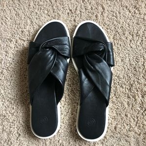 Urban outfitters sandals